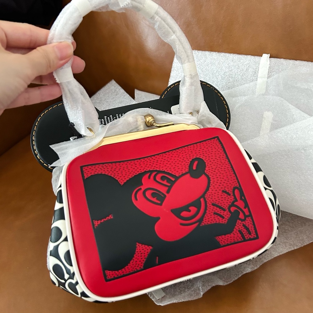 Coach Disney Mickey Mouse X Keith Haring Kisslock Bag